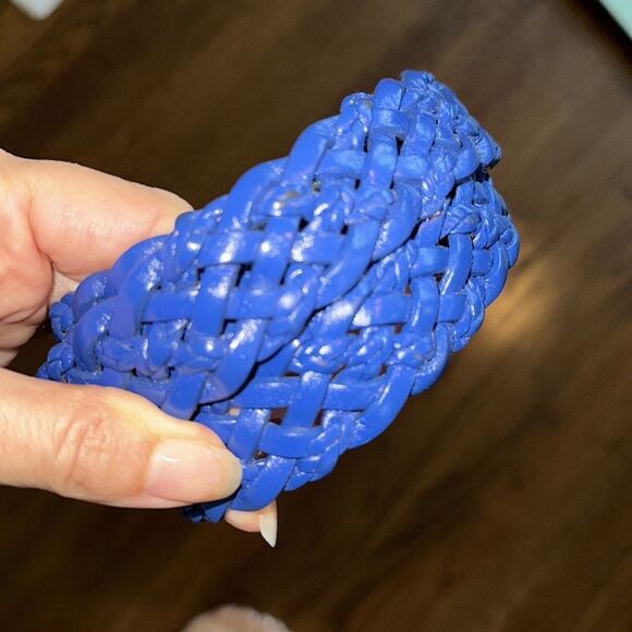 Vintage Talbots blue woven leather belt with brass buckle- large - Picture 5 of 7